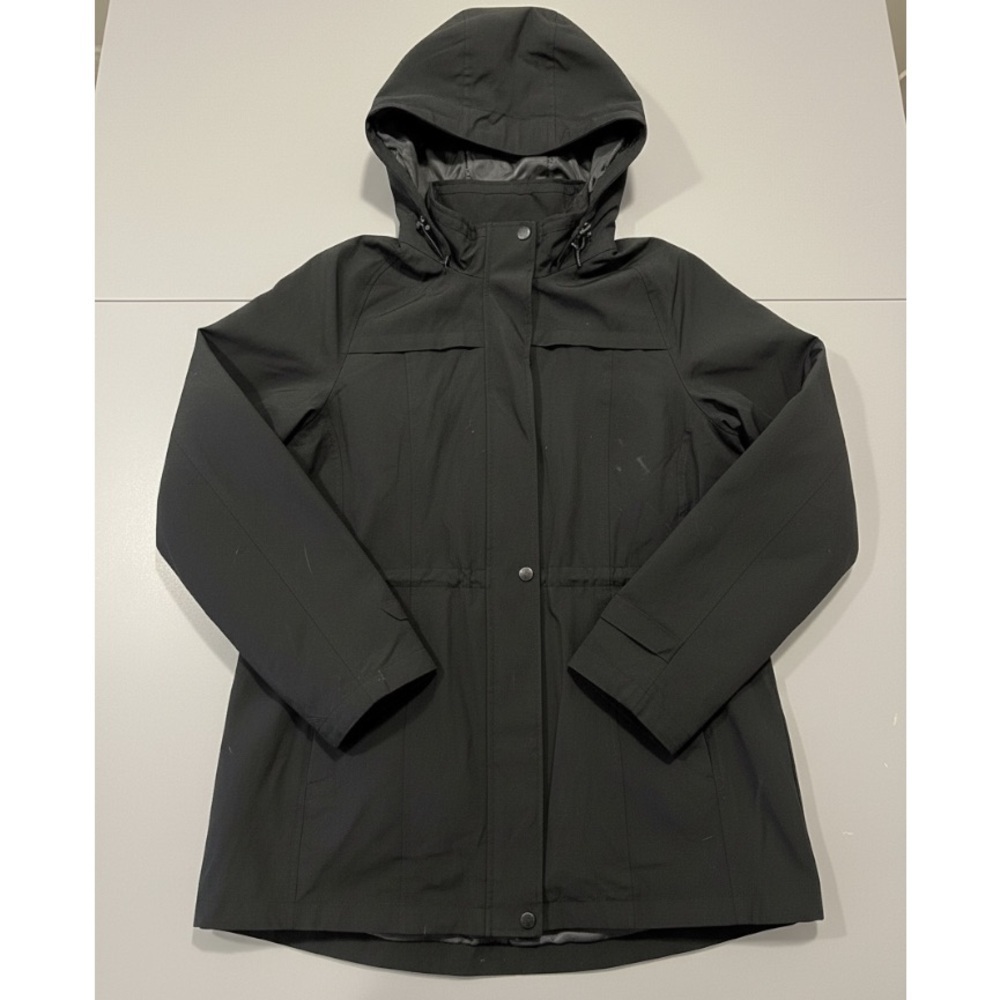 Gallery New York Women's Black Hooded Jacket